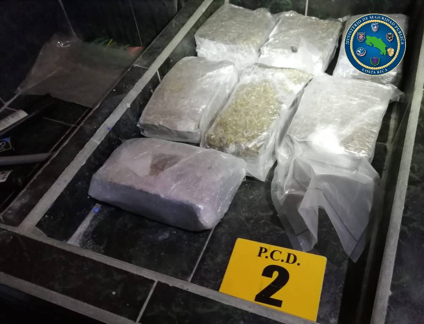 FIscalía y PCD desarticulan banda que movía drogas de Colombia a Costa Rica. Foto MSP.