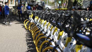 Ponen 400 bicis eléctricas más en San José 