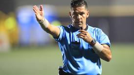Árbitro Hugo Cruz cometió un grueso error en el Sporting - Saprissa