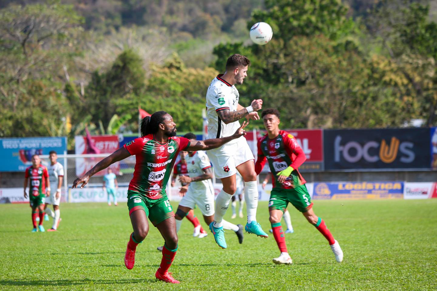 Liga Deportiva Alajuelense la pasa mal contra Guanacasteca en el Estadio Chorotega.