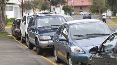 Se sancionan 96 conductores al día por estar mal estacionados