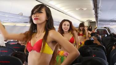 (Video) Indonesia dice: "No queremos azafatas en bikinis"