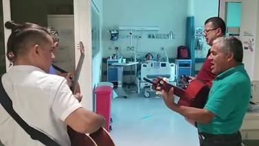 Música ayuda en la recuperación de los pacientes del Hospital del Trauma