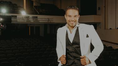 Eduardo Aguirre celebrará 10 años de carrera junto a cantante que le ganó en Latin American Idol