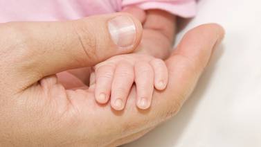 Bienvenida Ana Victoria, cuarta bebé que nace por fertilización in vitro 