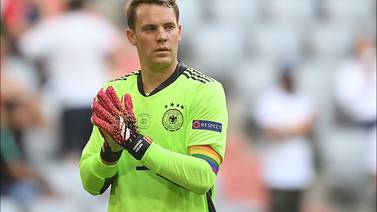 Portero alemán Manuel Neuer sí usará brazalete del arcoíris en apoyo a la comunidad LGBTQ+