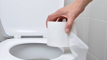 ¿Dónde se debe botar el papel higiénico?, ¿en el inodoro, o en el basurero?