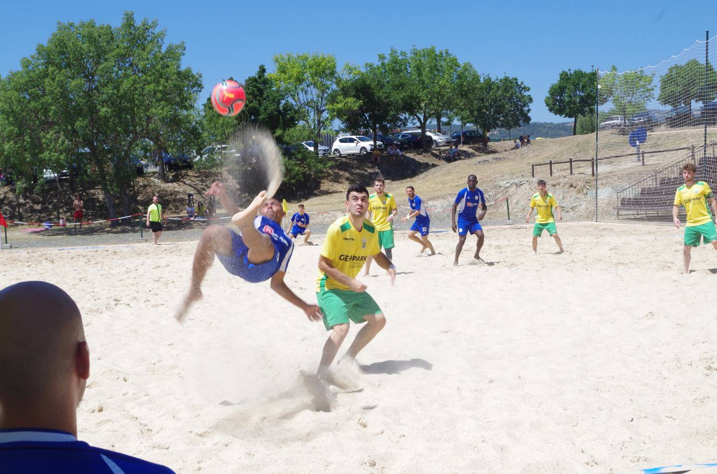 Denis Montoya, futbol playa, Vila Flor, Portugal