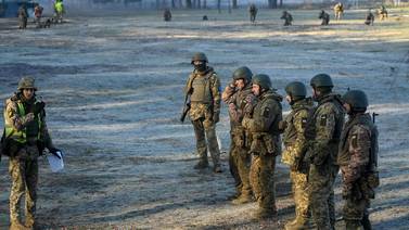 Ucrania acusa a Rusia de ejecutar a soldados que querían rendirse