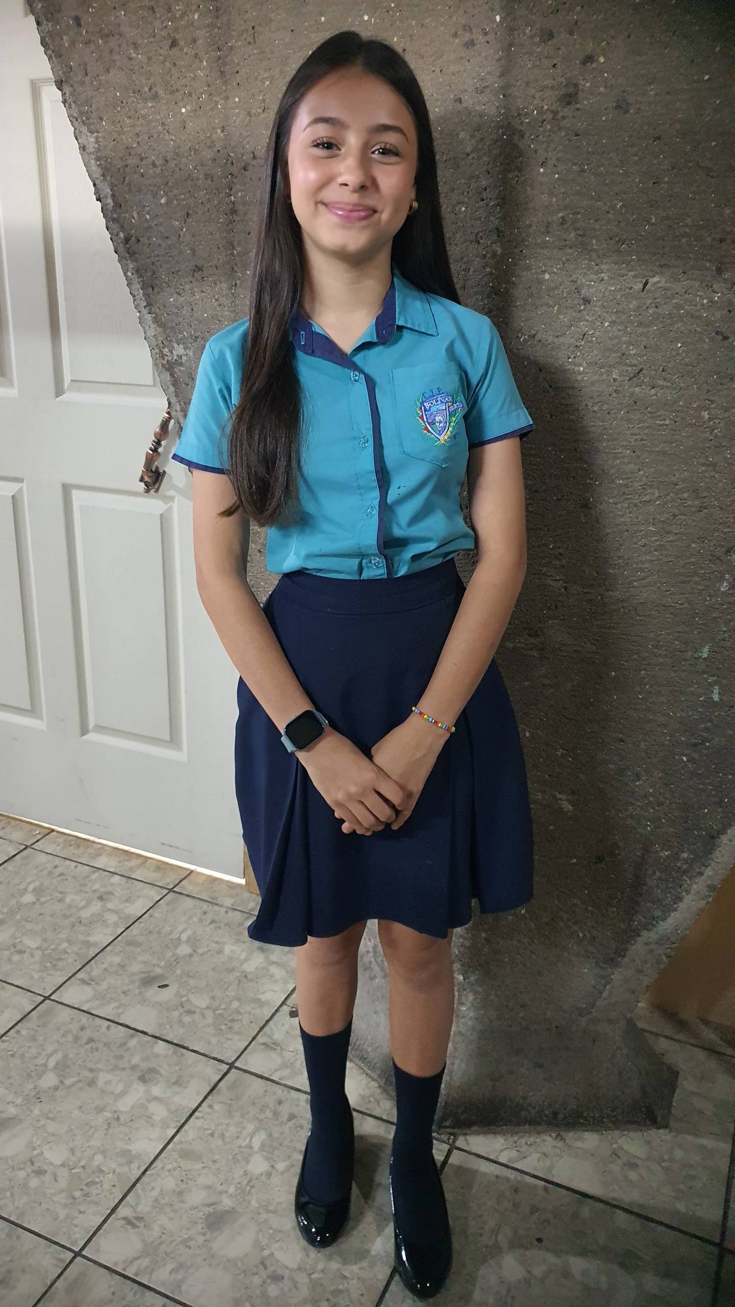 Emily Vega Badilla tiene 14 años y este 8 de febrero entró a tercer año en el Colegio Técnico Profesional Bolívar de Grecia