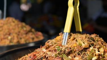Salud detectó comida contaminada en fiestas de Zapote y Pedregal