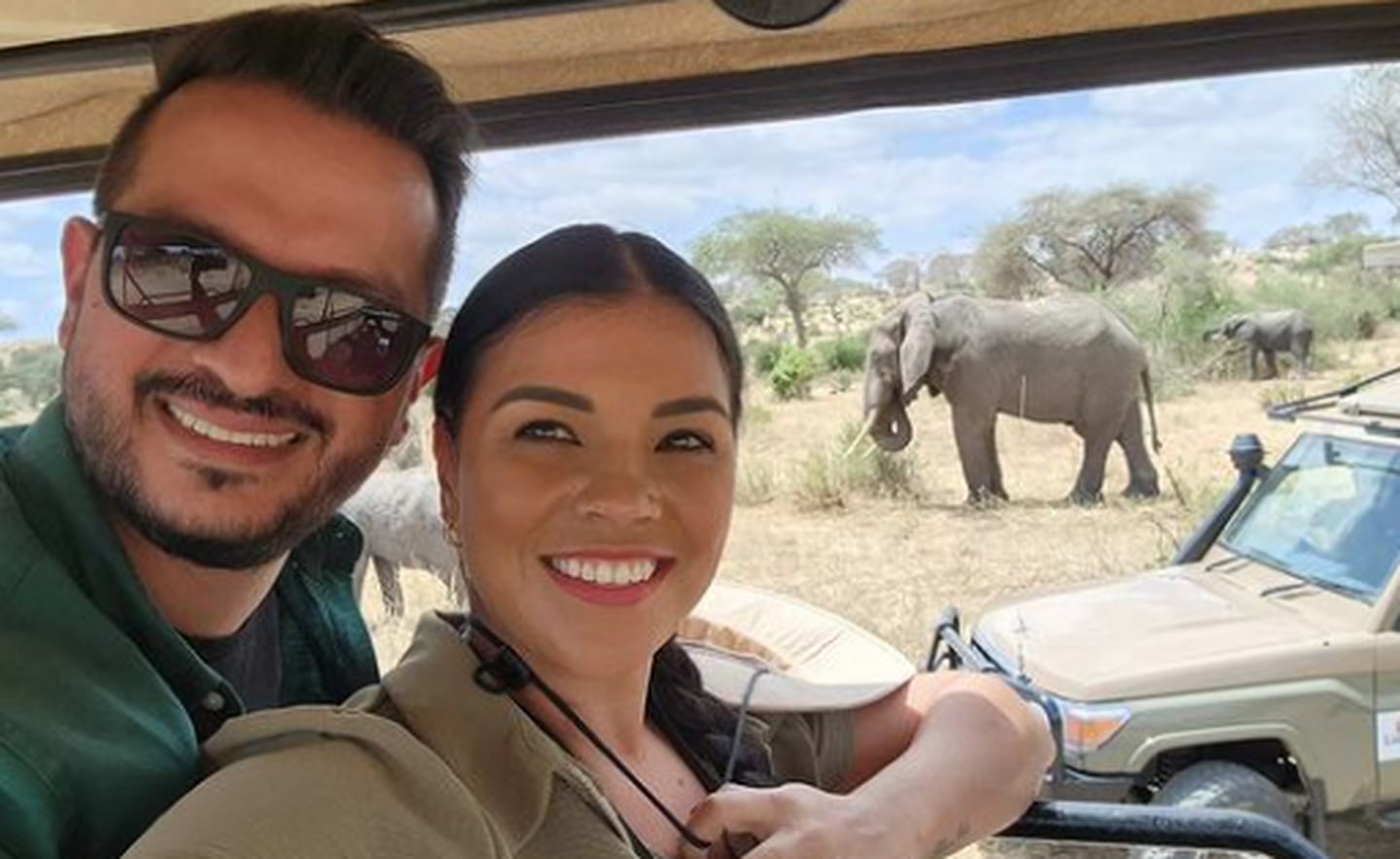 La periodista Natalia Rodríguez conoció a los elefantes junto con su esposo, Emilio Garro.