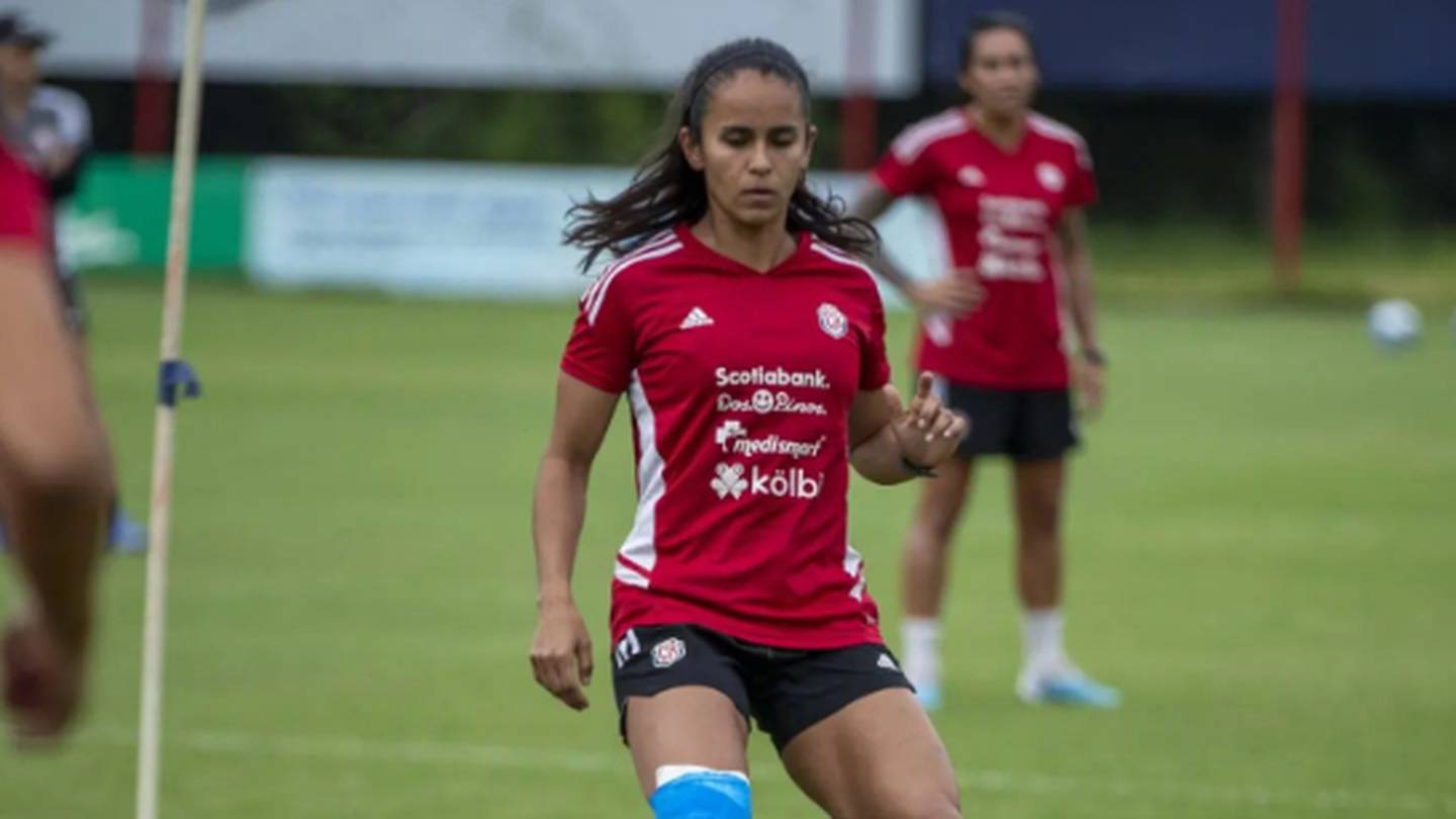 La jugadora Daniela Cruz aclaró el por qué no irá al Mundial Femenino de Australia - Nueva Zelanda. Instagram.