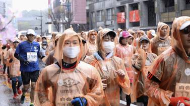 Maratón de Tokio se cancela para aficionados, solo correrán 200 atletas élite por riesgo al coronavirus