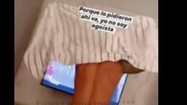 Video de Jonathan Moya subido por su novia muestra las nalgas del delantero en Instagram