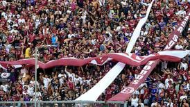 Mariano Torres da su opinión sobre si el estadio Ricardo Saprissa debe salir de Tibás
