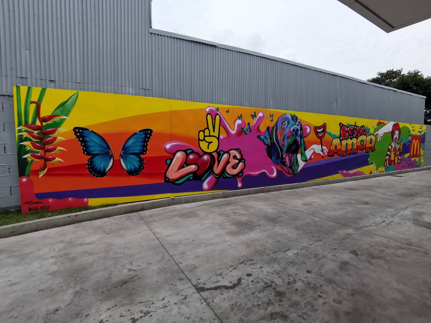 José Fernández Gutiérrez, de 47 años, es el muralista nacional que ganó un concurso artístico organizado por McDonald’s y la municipalidad de San José.