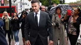 Llueven críticas contra Beckham por publicidad para Catar