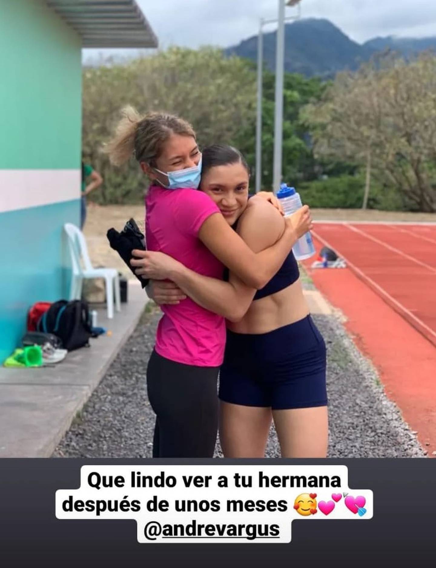 Noelia y Andrea Vargas. Instagram.