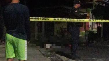 Doble homicidio en Limón: Intentaron huir de ataque pero uno murió en carro y otro sobre la calle 