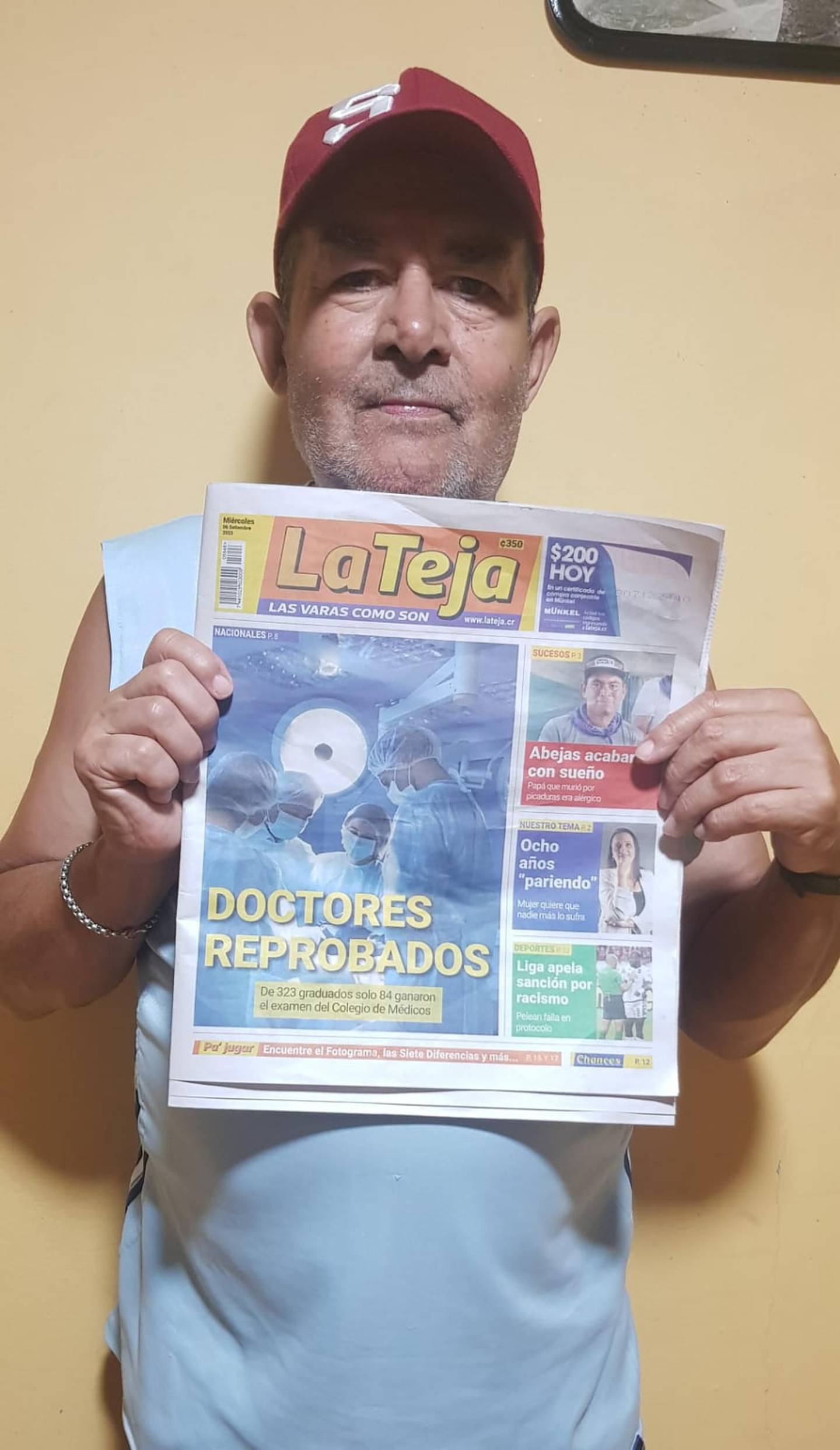 Carlos Luis Redondo Coto activó el código de La Teja del miércoles 6 de setiembre y ganó una orden de regalo por $200 en Ópticas Münkel.