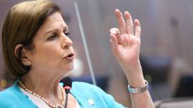 Pilar Cisneros reconoce que el Gobierno de Rodrigo Chaves cometió un error