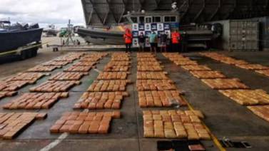 Policía colombiana detiene a tres ticos por llevar millonario cargamento de drogas