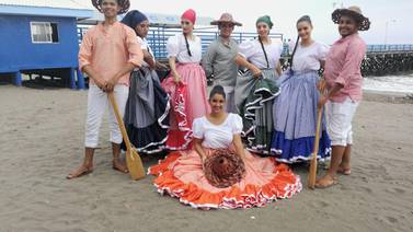 (Video) Puntarenas revive el tamborito, un baile que se había prohibido por ser muy sensual
