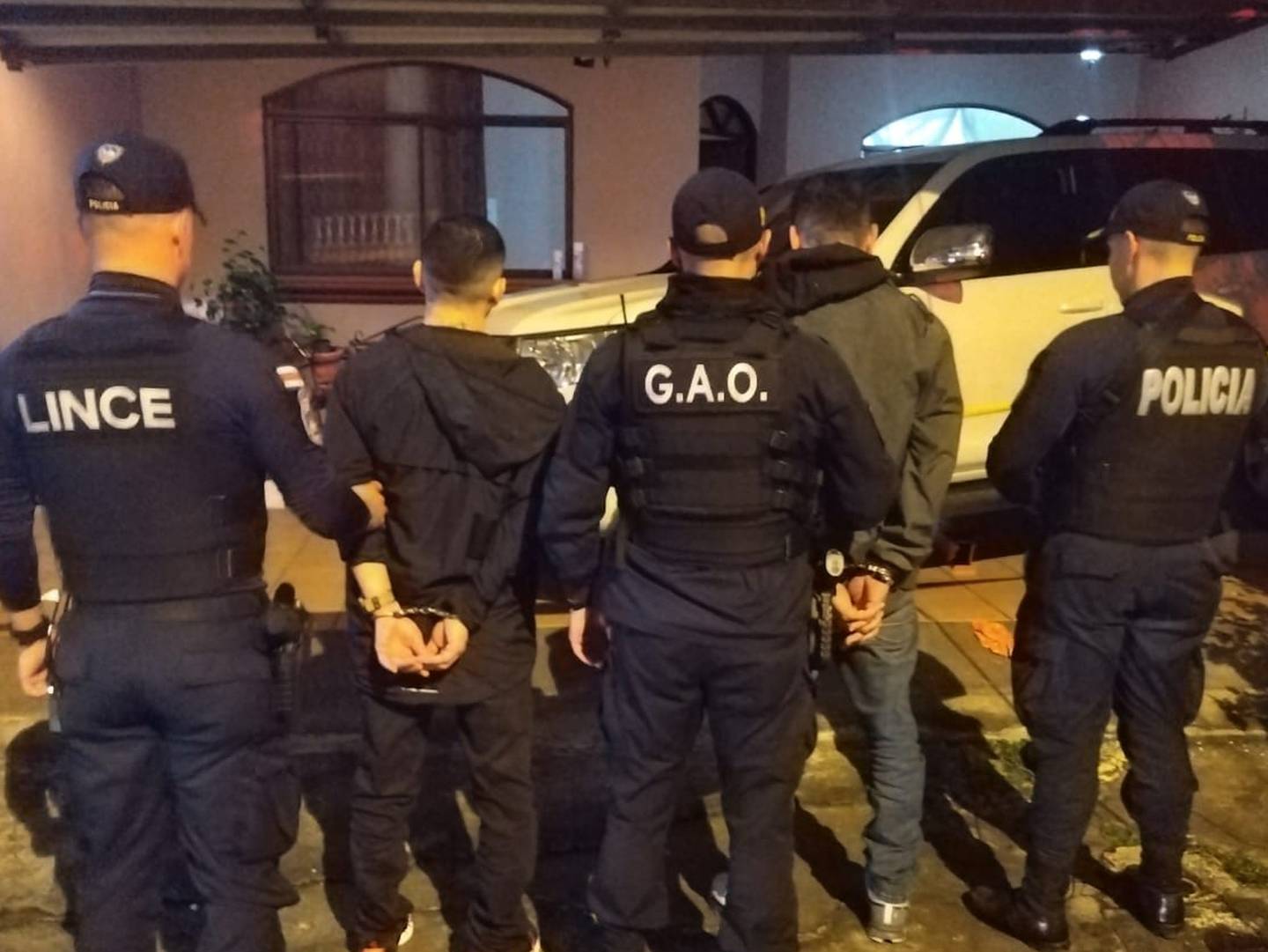 Sorprenden a supuestos miembros de banda narco armados en Heredia. Foto MSP