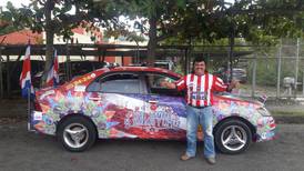 Patriotismo es la gasolina de un taxi de Turrialba