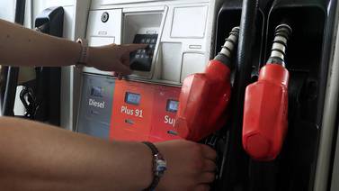 Una de cal y otra de arena: Recope anuncia noticias sobre precios de los combustibles