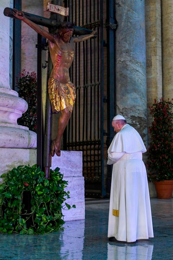 La historia del Cristo al que el papa Francisco le rezó para ...