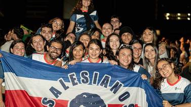 Juventud costarricense le dedicó tiempo a Jesús en el Estadio Nacional 