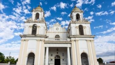 Sacerdote de Santo Domingo denunciado por comportamientos inadecuados con un menor