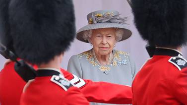 Reina Isabel, de 95 años, rechaza el premio “anciana del año”