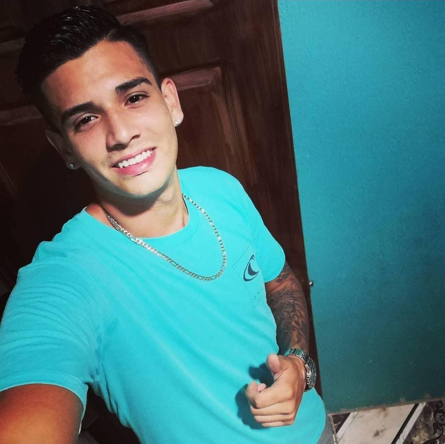 Jonnathan Aarón Cubillo Cascante, de 27 años, fue asesinado dos días después de su cumpleaños en un bar en Esparza, Puntarenas. Foto: Tomada de IG