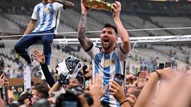 ¡Qué ejemplo! Todo lo que sufrió Lionel Messi con Argentina antes de ganar el Mundial