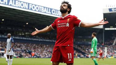 (VIDEO)  Liverpool   da   lección y denuncia a Mohamed Salah por usar el celular al manejar
