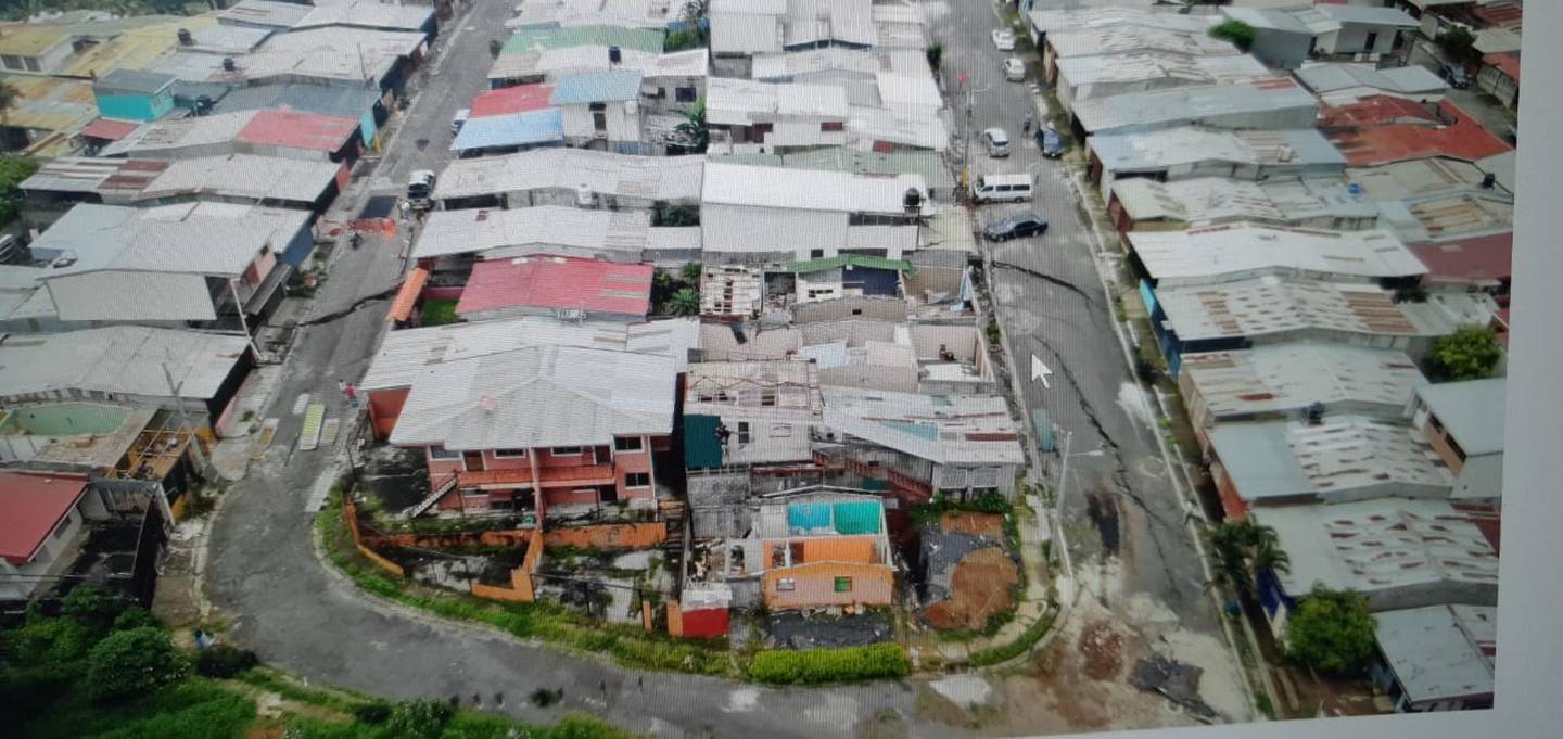 Número de familias desalojadas en Valladolid de Desamparados aumentaría a 24. Foto Municipalidad de Desamparados.