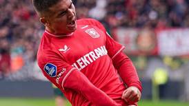 Manfred Ugalde vuelve a ser figura con el Twente gracias a sus goles