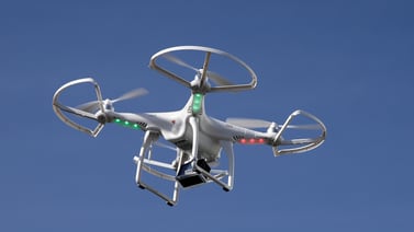 Estrictas regulaciones le complican el brete a los dueños de drones