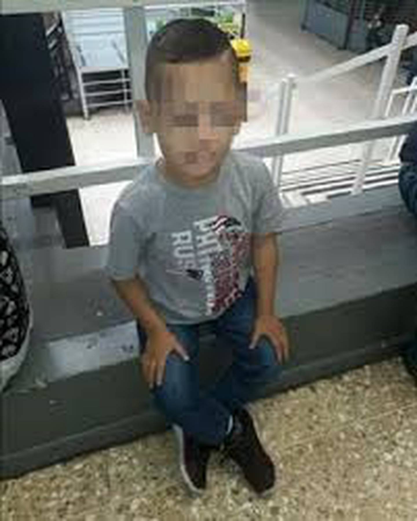 Caso de niño de 5 años que falleció en Sabanilla de Alajuela por agresiones de sus padres. Foto tomada del medio digital En La Mira de El Salvador.