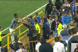 Josimar Méndez, de Cartaginés, amenazó con agarrarse con aficionado tras derrota ante Sporting