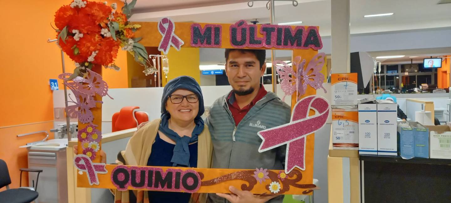 El cáncer no es una sentencia de muerte y María Elena Mejía Zárate es un claro ejemplo de eso.