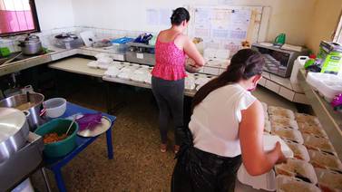 500 personas que viven en cuarterías de Chepe reciben tremenda ayuda