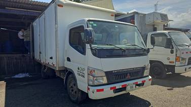 Hallan droga escondida en camión del CNP que llevaba comida a reos de La Reforma 