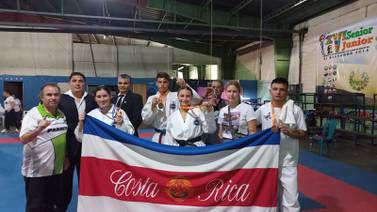 Costa Rica gana tres medallas en El Salvador en preparación para  Mundial de taekwondo