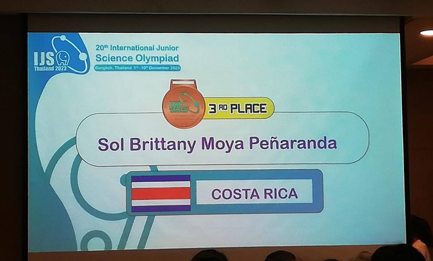 Sol Moya es una joven de San Carlos que ganó medalla de bronce en la Olimpiada Internacional de Ciencias. Cortesía.