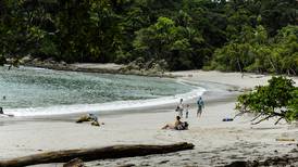 Parque nacional Manuel Antonio reabre sus puertas al turismo