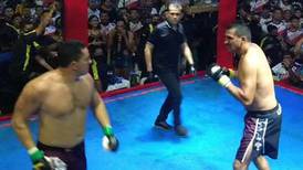 Es lo único que falta en Costa Rica, alcalde brasileño se sube al ring con exconcejal (video)
